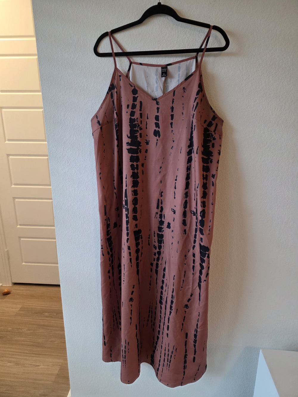 Sleeveless Rust Pink/Brownish Slip Maxi Dress with Black Abstract Print